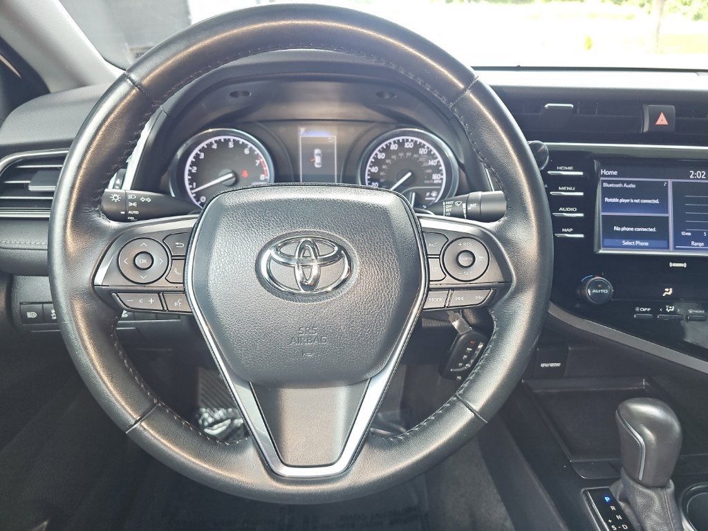 Used 2020 Toyota Camry SE FWD image 18