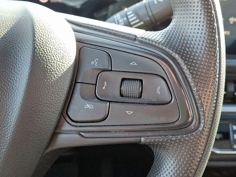 Used 2024 Buick Envista Preferred image 19