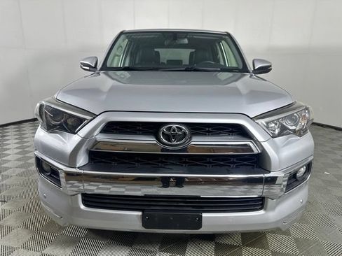 Used 2015 Toyota 4Runner Limited AWD/4WD image 2
