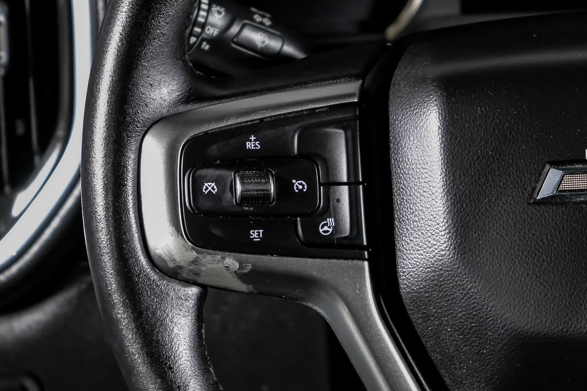 Used 2021 Chevrolet Silverado 2500 LTZ w/ LTZ Plus Package AWD/4WD image 17