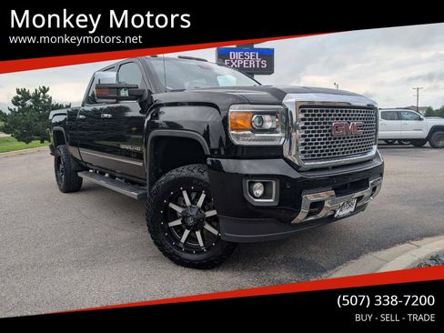 Used 2016 GMC Sierra 2500 Denali w/ Duramax Plus Package AWD/4WD image 1