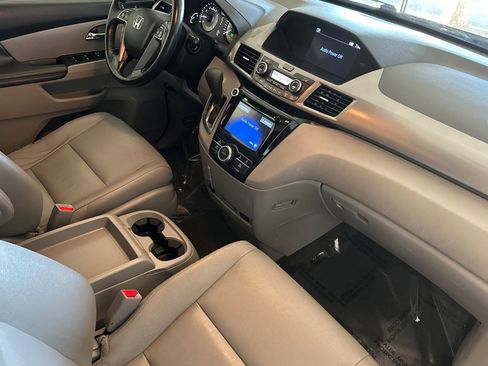 Used 2016 Honda Odyssey EX-L image 18