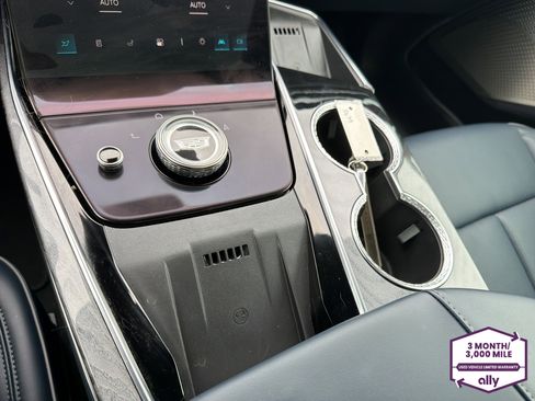 Used 2026 Cadillac Escalade IQ Sport 2 AWD/4WD image 26