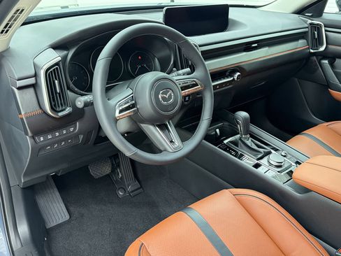Used 2026 MAZDA CX-50 2.5 Turbo w/ Premium Plus Pkg image 4
