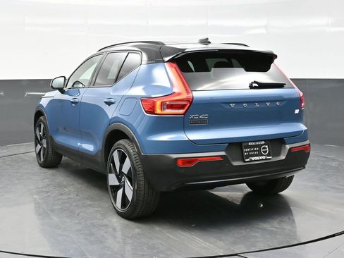 Used 2023 Volvo XC40 Recharge Ultimate AWD/4WD image 5