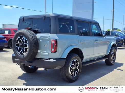 Used 2024 Ford Bronco Outer Banks AWD/4WD image 7