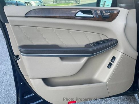 Used 2014 Mercedes-Benz GL 350 BlueTEC 4MATIC image 33