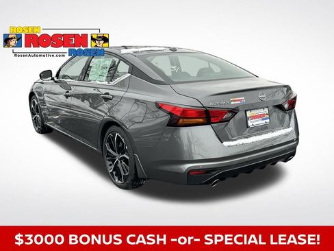 New 2025 Nissan Altima 2.5 SR w/ SR Premium Package image 3