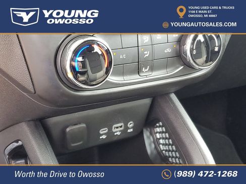 Certified 2023 Chevrolet TrailBlazer LS FWD image 15