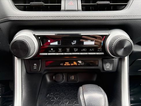 Certified 2024 Toyota RAV4 LE image 27