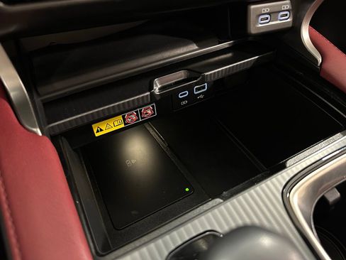 Used 2023 Lexus RX 500h F Sport image 29