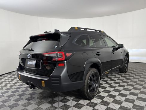 Used 2025 Subaru Outback Wilderness AWD/4WD image 32