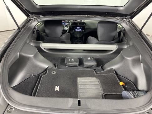 Used 2025 Nissan Z Sport w/ Floor Mat Package RWD image 41