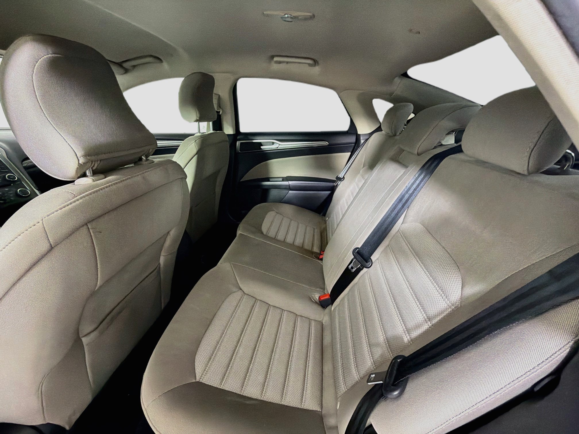 Used 2017 Ford Fusion S FWD image 25