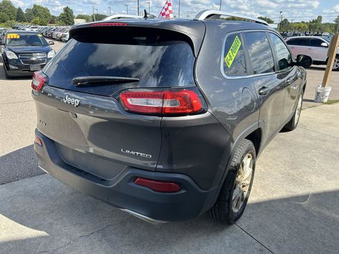 Used 2015 Jeep Cherokee Limited AWD/4WD image 5