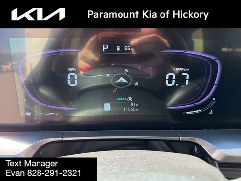 Used 2025 Kia Telluride S FWD image 24