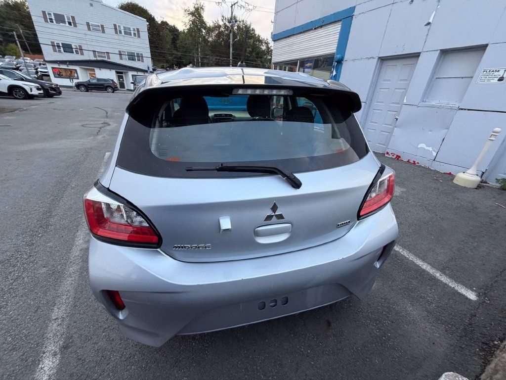 Used 2022 Mitsubishi Mirage Black Edition FWD image 4