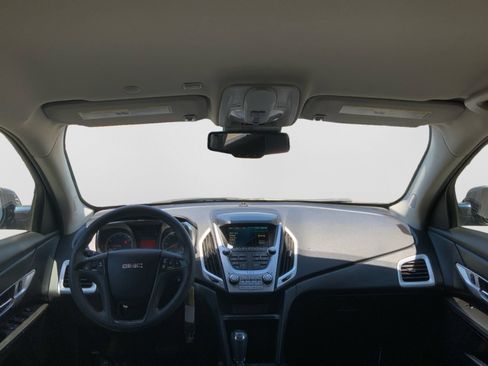Used 2017 GMC Terrain SLE FWD image 18