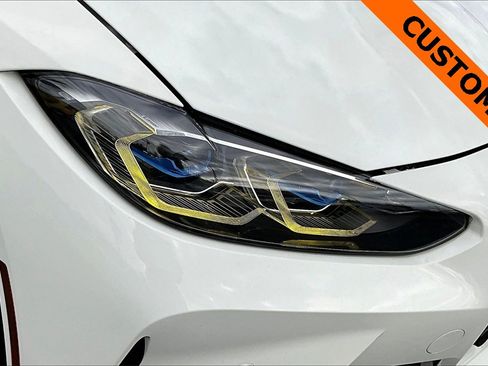 Used 2021 BMW M4 Competition w/ M Carbon Exterior Package image 29