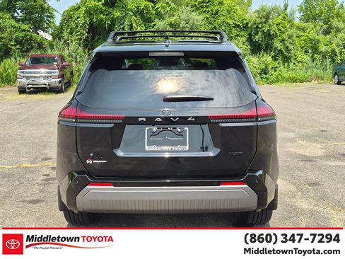 Used 2026 Toyota RAV4 XSE w/ Panoramic Sun Roof Package AWD/4WD image 4