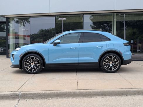 New 2026 Porsche Macan Electric RWD image 2