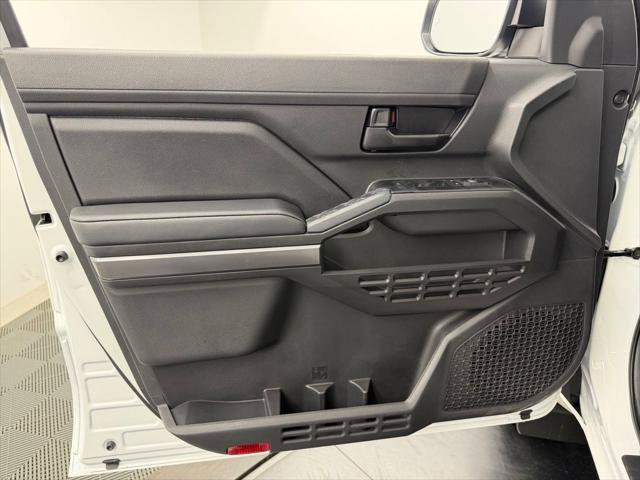 Certified 2026 Toyota Tacoma SR5 AWD/4WD image 19