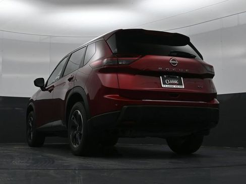 Used 2024 Nissan Rogue SV FWD image 25