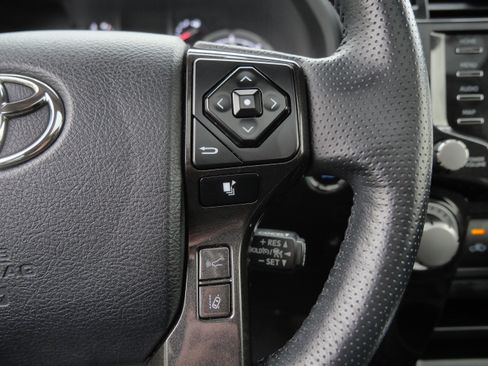 Certified 2023 Toyota 4Runner TRD Off-Road Premium w/ Off Road Premium Plus Package AWD/4WD image 28