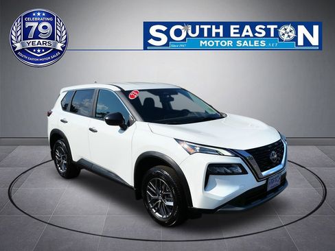 Used 2023 Nissan Rogue S AWD/4WD image 2
