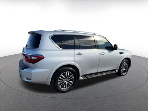 Used 2024 Nissan Armada SL RWD image 13