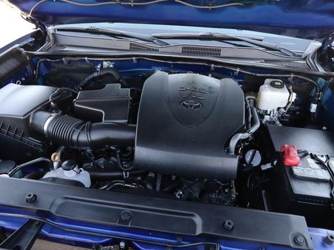 Used 2023 Toyota Tacoma TRD Off-Road image 27