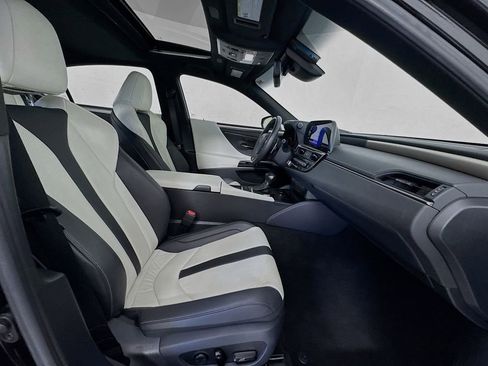 Used 2023 Lexus ES 350 F Sport image 23