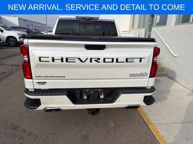 Used 2021 Chevrolet Silverado 1500 High Country w/ Technology Package AWD/4WD image 10
