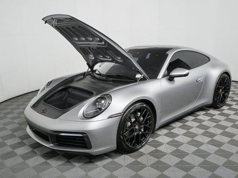 Certified 2024 Porsche 911 Carrera image 32