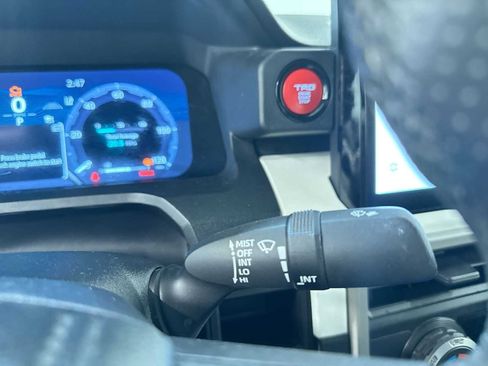 Used 2024 Toyota Tacoma TRD Off-Road image 19