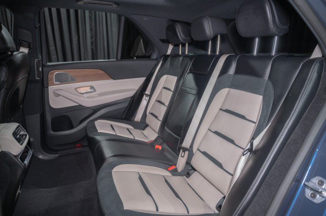 New 2026 Mercedes-Benz GLE 53 AMG 4MATIC image 13