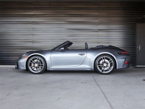 Certified 2025 Porsche 911 Carrera S image 2