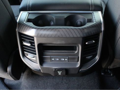 New 2026 RAM 1500 Big Horn AWD/4WD image 30