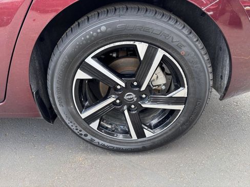 Used 2025 Nissan Sentra SV FWD image 23