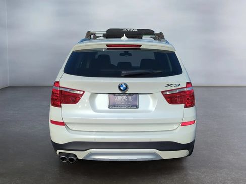 Used 2017 BMW X3 sDrive28i RWD image 9