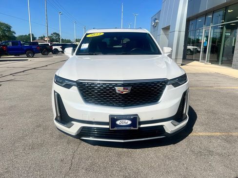 Used 2023 Cadillac XT6 Luxury AWD/4WD image 3