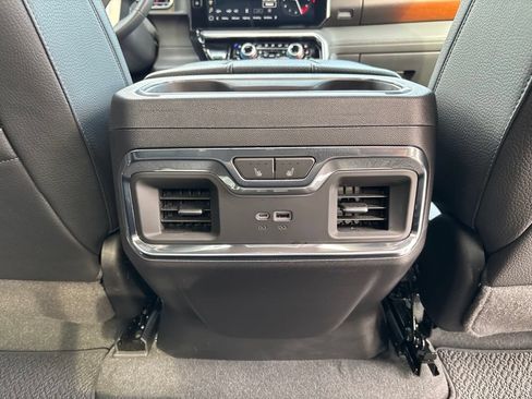 Used 2023 GMC Sierra 1500 Denali w/ Denali Reserve Package AWD/4WD image 44
