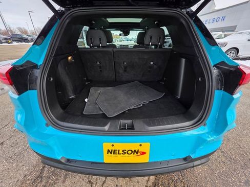 Used 2021 Chevrolet TrailBlazer RS w/ Sun and Liftgate Package image 13