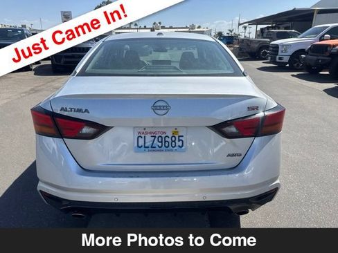 Used 2024 Nissan Altima 2.5 SR w/ SR Premium Package AWD/4WD image 4