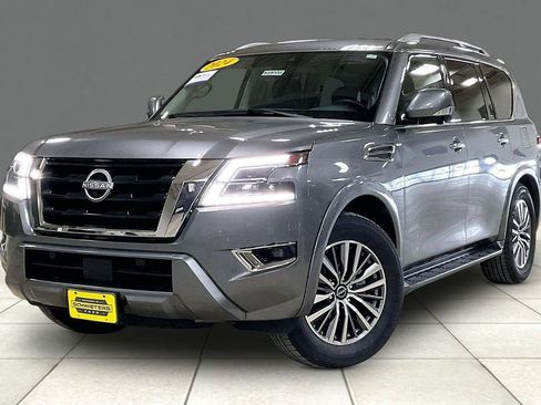 Used 2024 Nissan Armada SL image 2