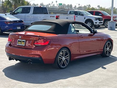 Used 2018 BMW M240i Convertible image 6