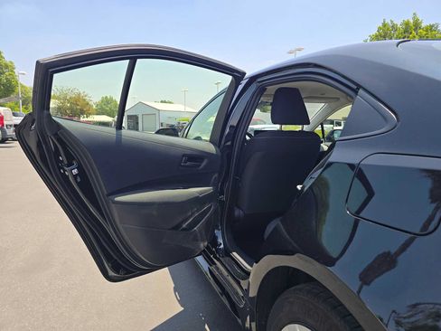 Used 2026 Toyota Corolla LE FWD image 17