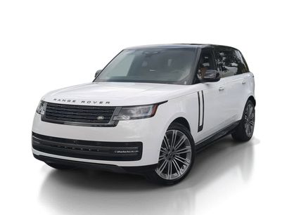 New 2025 Land Rover Range Rover Long Wheelbase SE