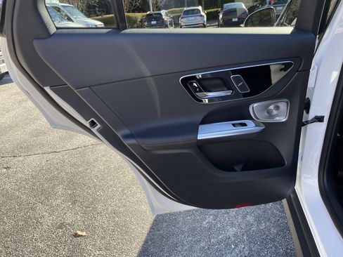 New 2026 Mercedes-Benz GLC 300 image 35