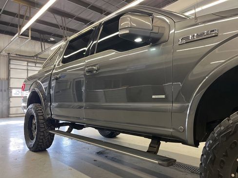 Used 2015 Ford F150 Platinum w/ Equipment Group 701A Luxury image 11